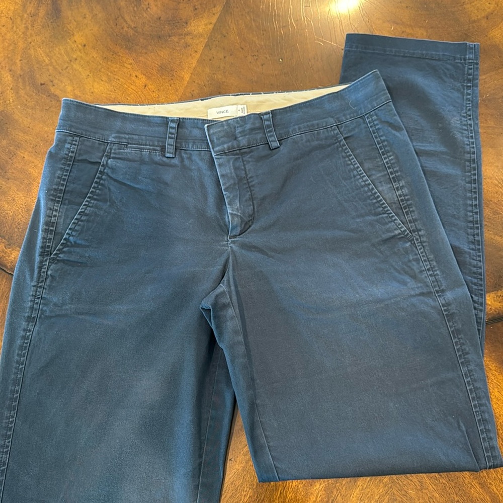 VINCE trousers in navy (4)